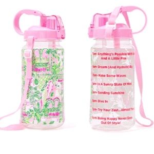 NWT lilly Pulitzer 50.7oz Water Bottle
